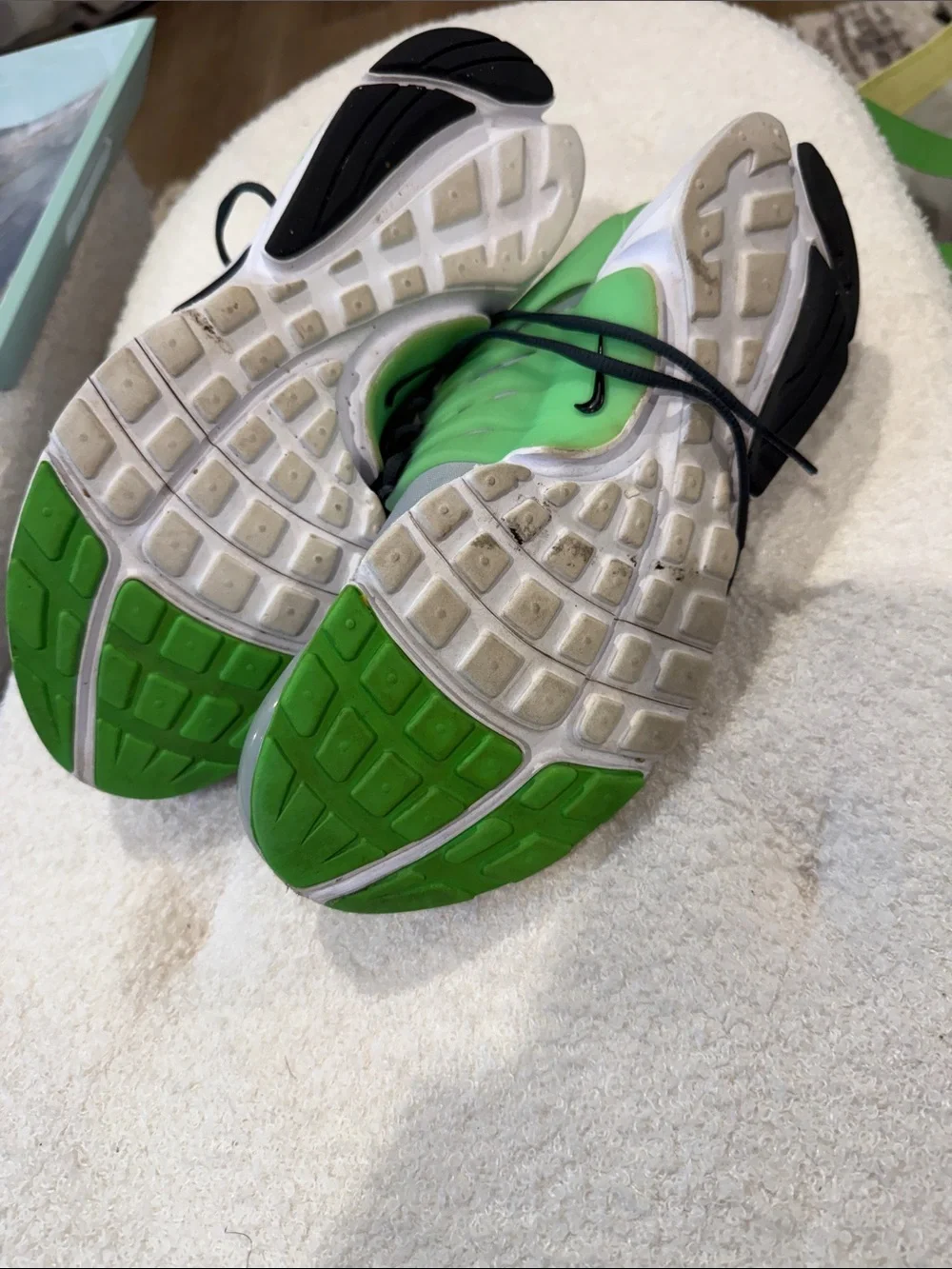 Nike Kids Gray & Neon Green Athletic Sneakers